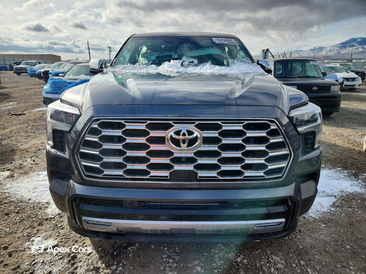 Toyota Sequoia 2025
