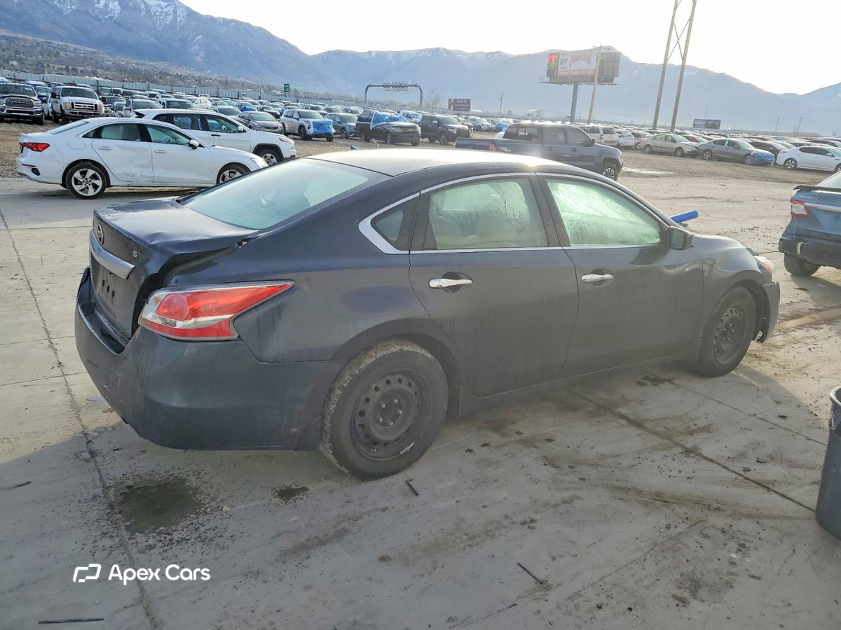 Nissan Altima 2015