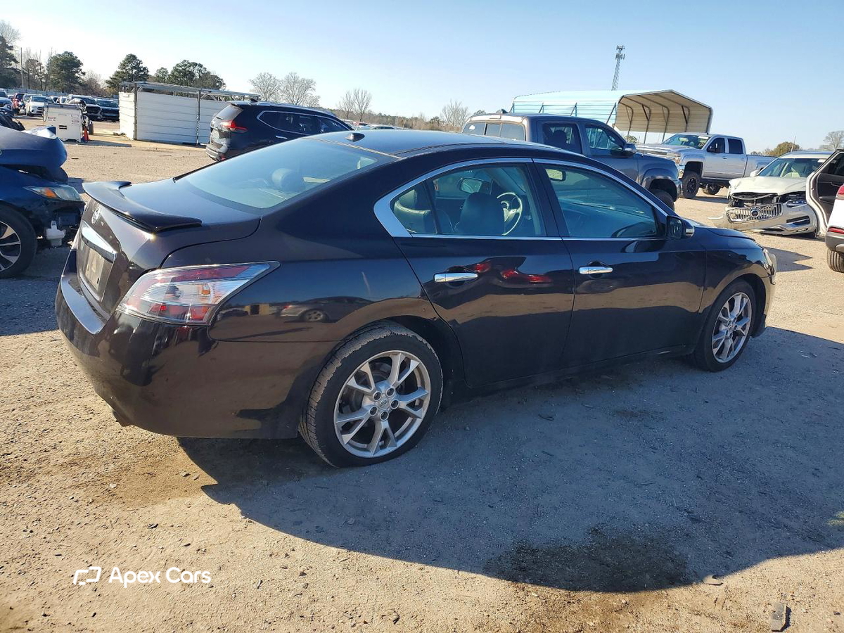 Nissan Maxima 2014