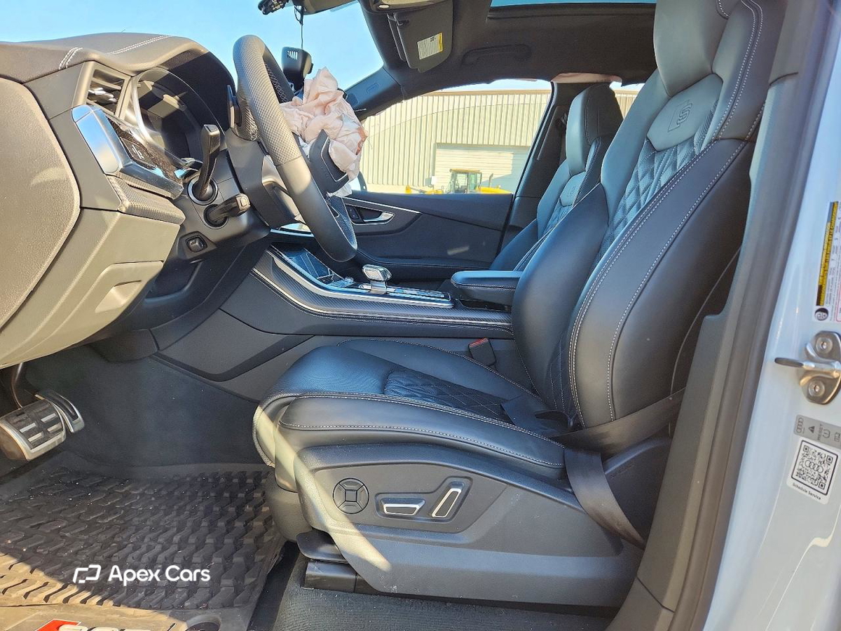 Audi SQ7 2025