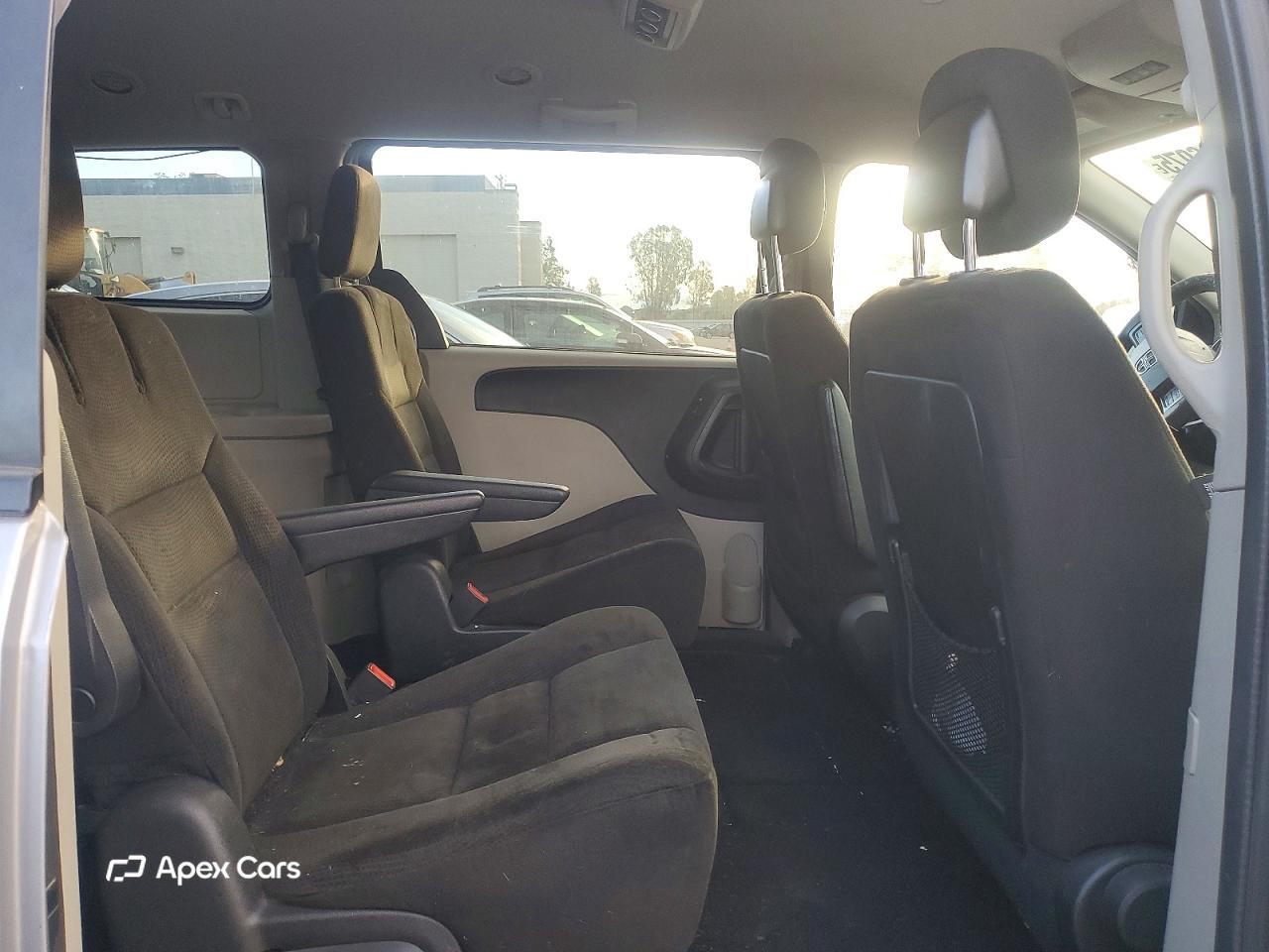 Dodge Caravan 2015