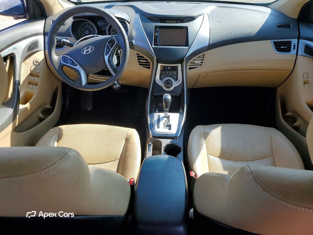 Hyundai Elantra 2012