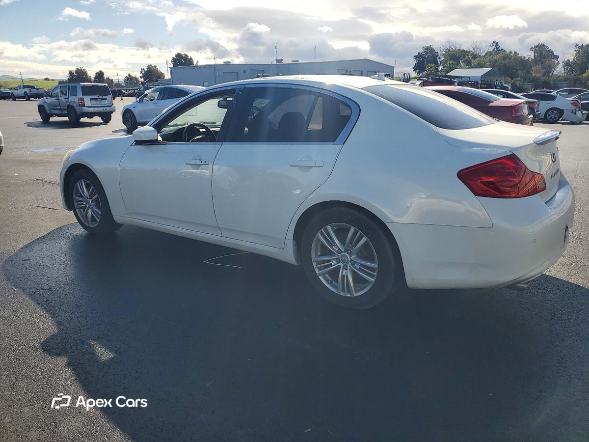 Infiniti G 2013