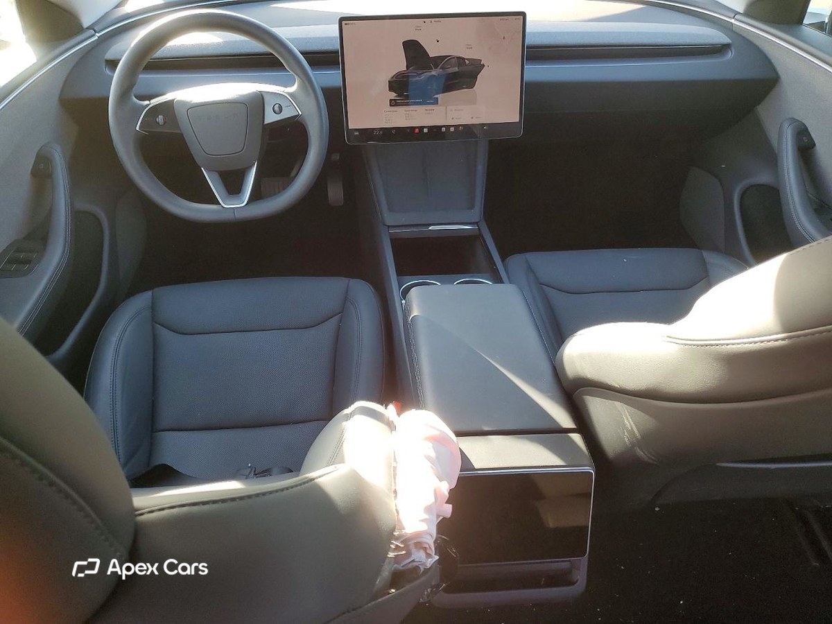 Tesla Model 3 2025