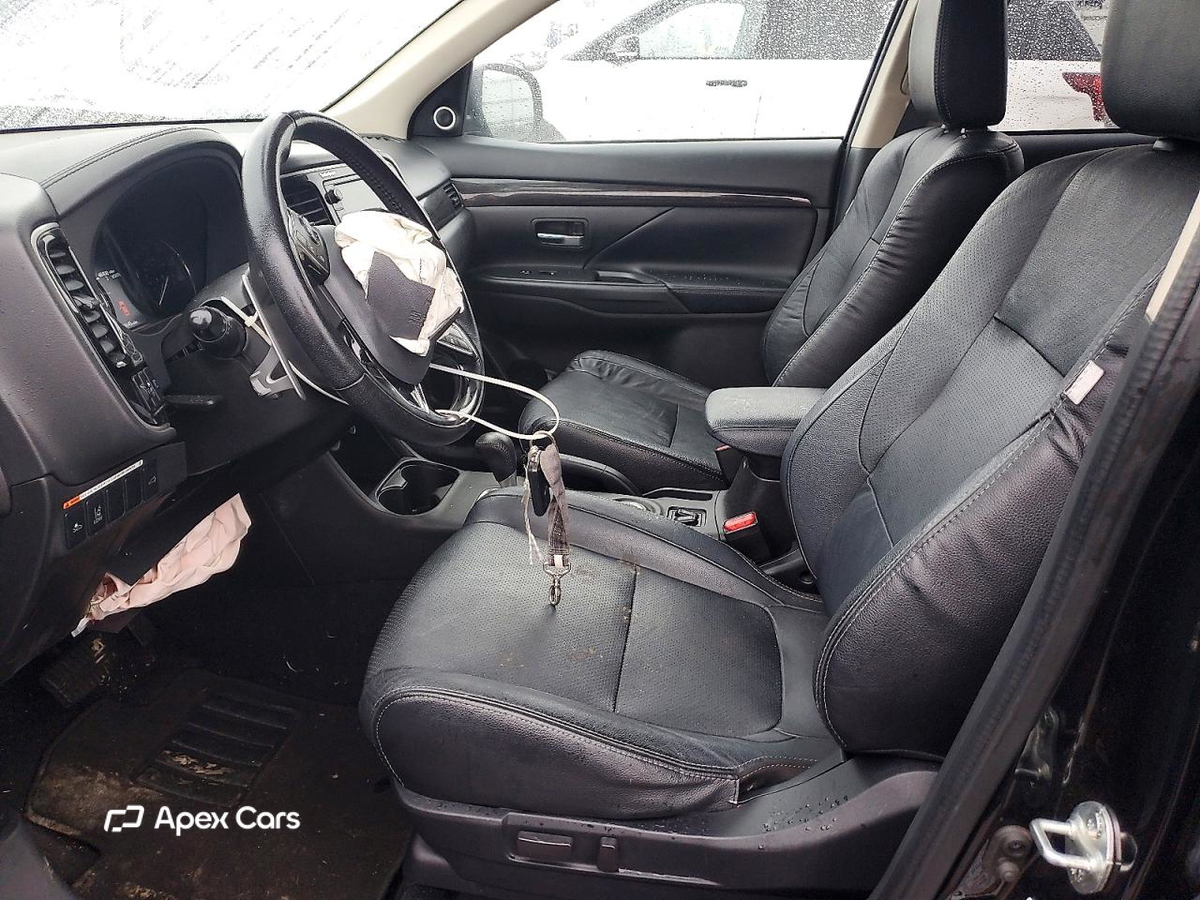 Mitsubishi Outlander 2016