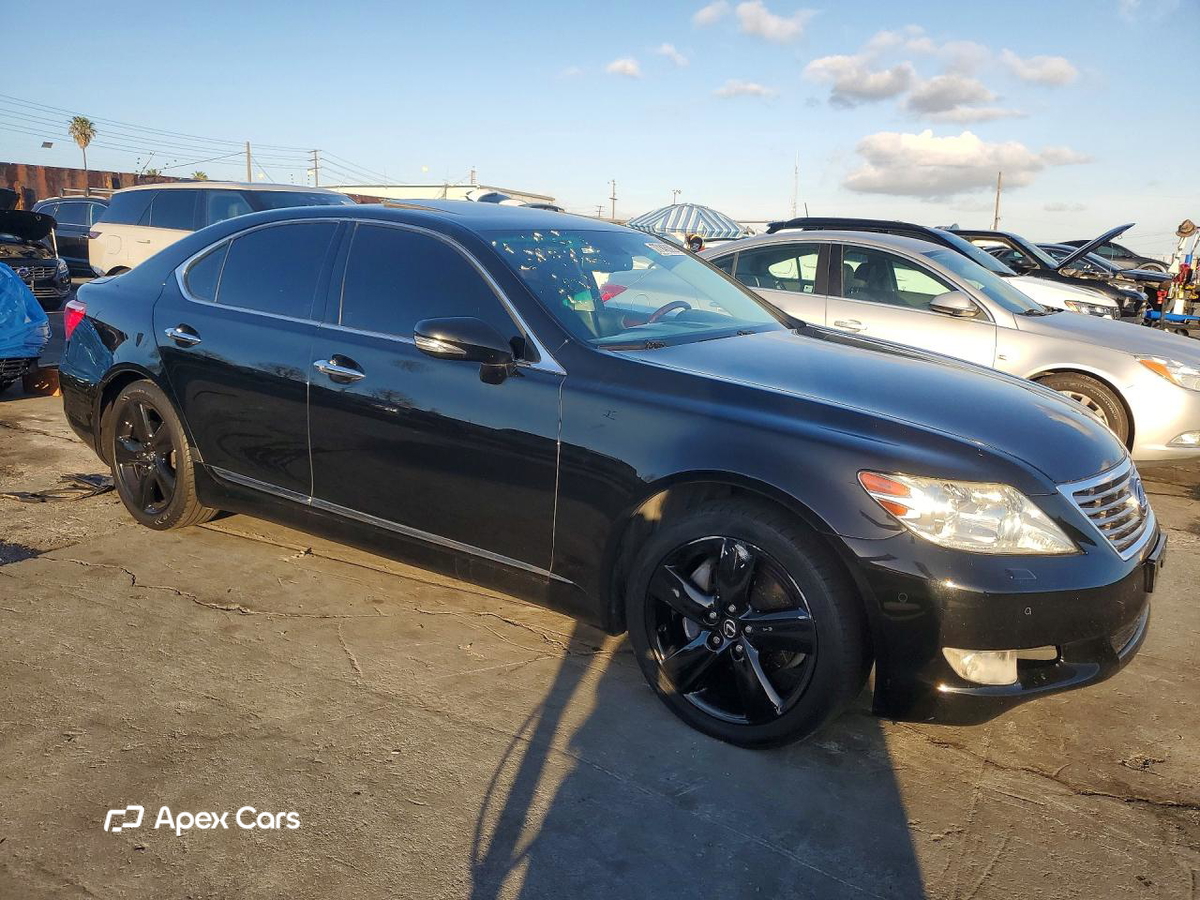 Lexus LS 2012