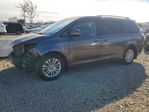 Toyota Sienna 2015