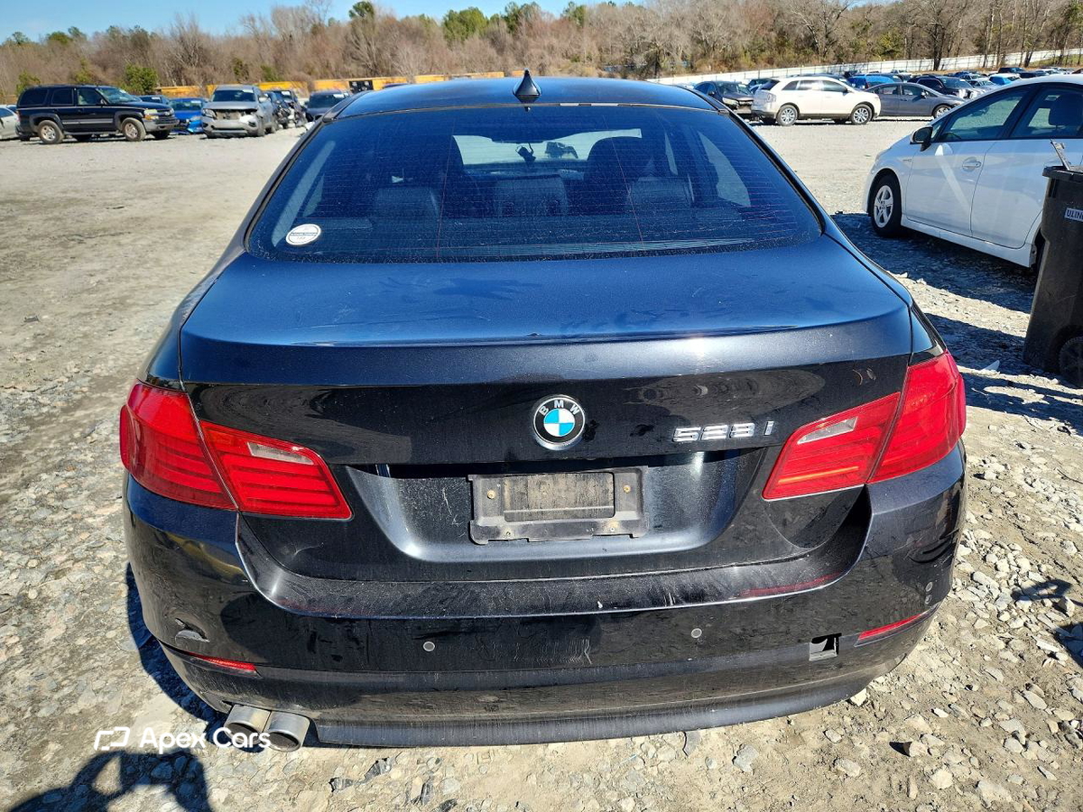 BMW Series 5 2011