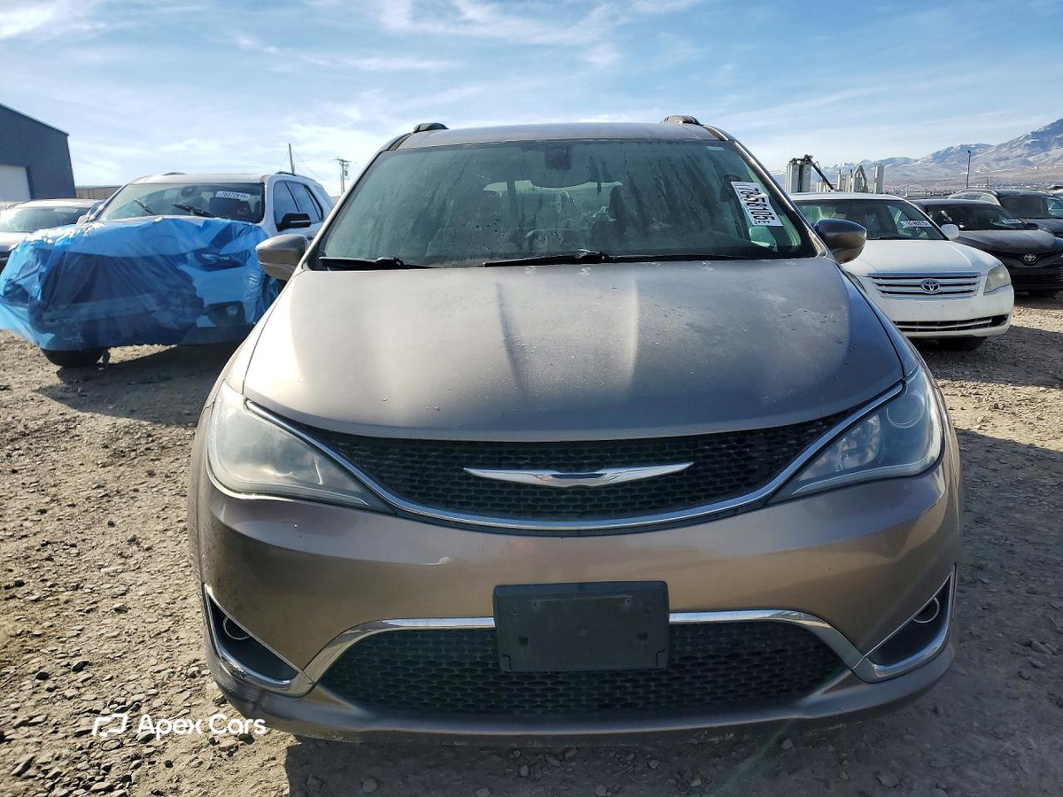 Chrysler Pacifica 2017
