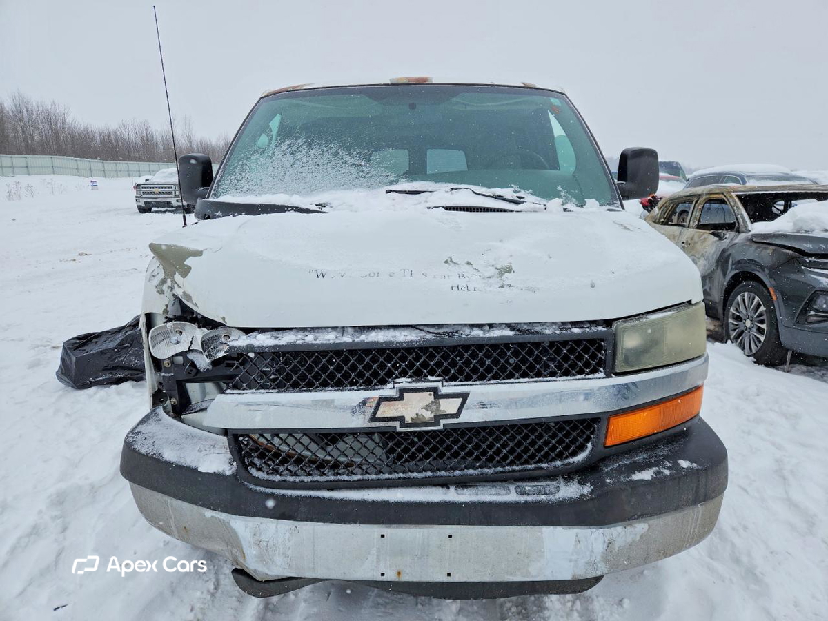 Chevrolet Express 2004