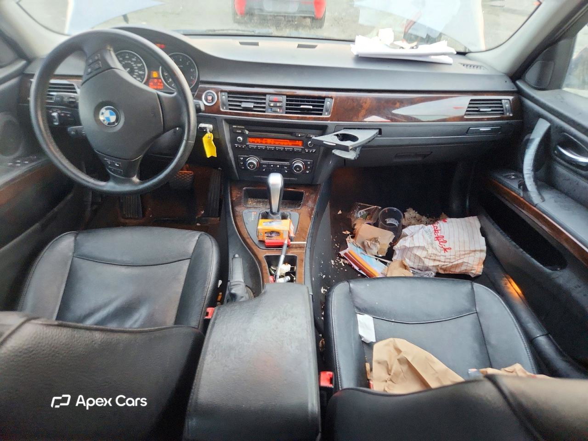 BMW Series 3 2011