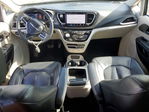 Chrysler Pacifica 2022