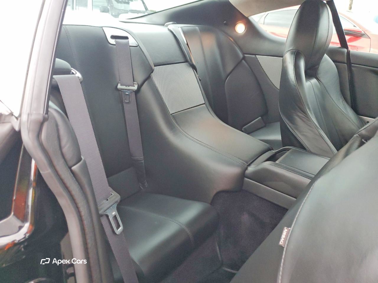 Aston Martin DB9 2011