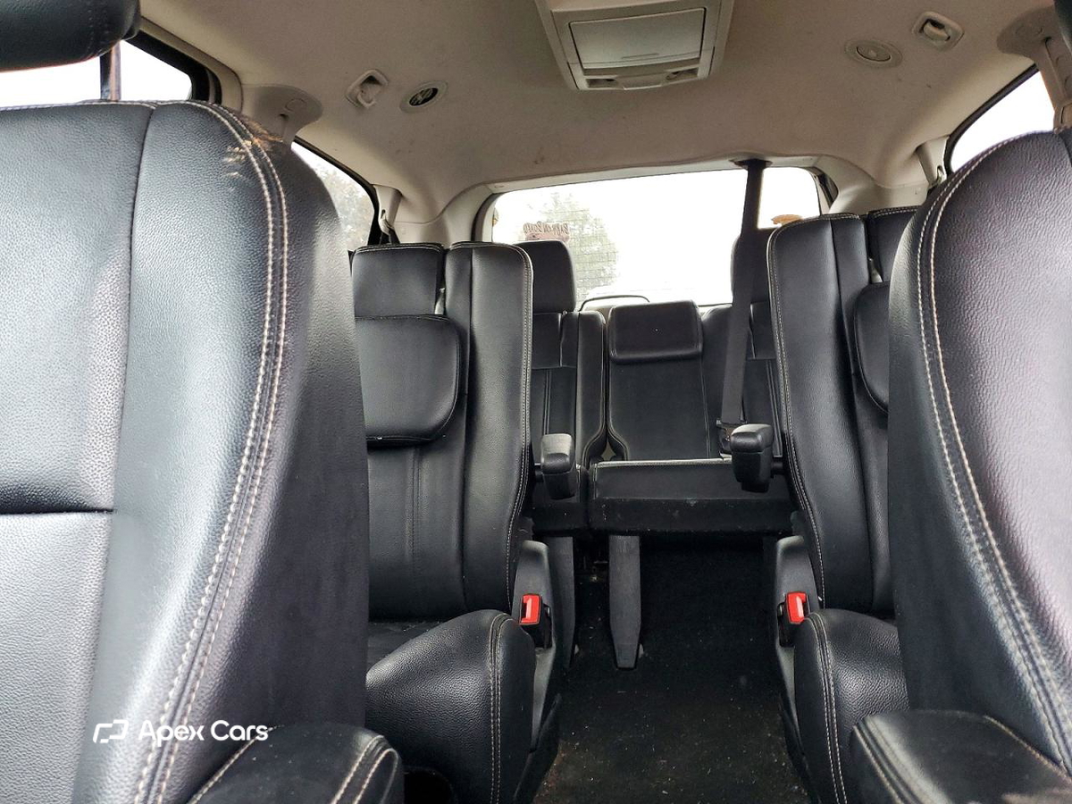 Chrysler Voyager 2013