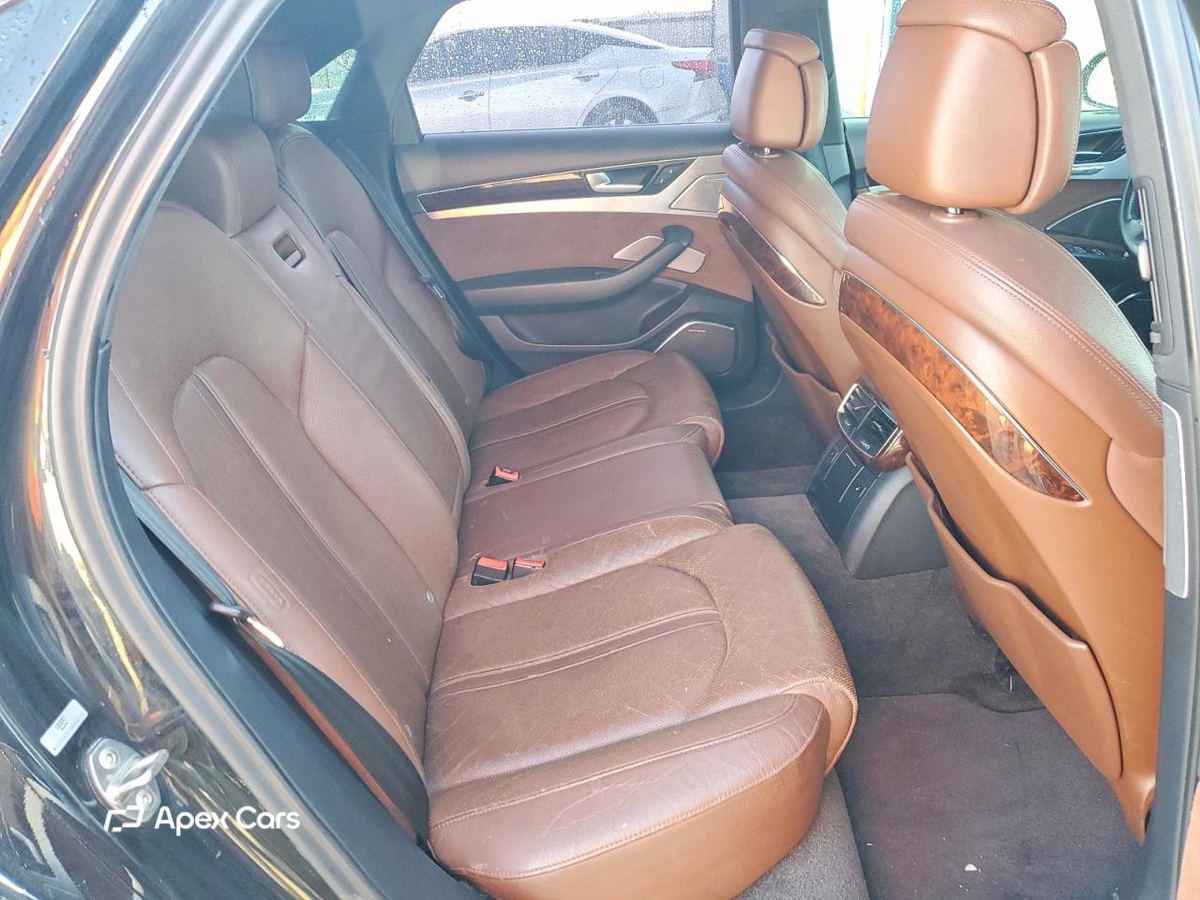 Audi A8 2011
