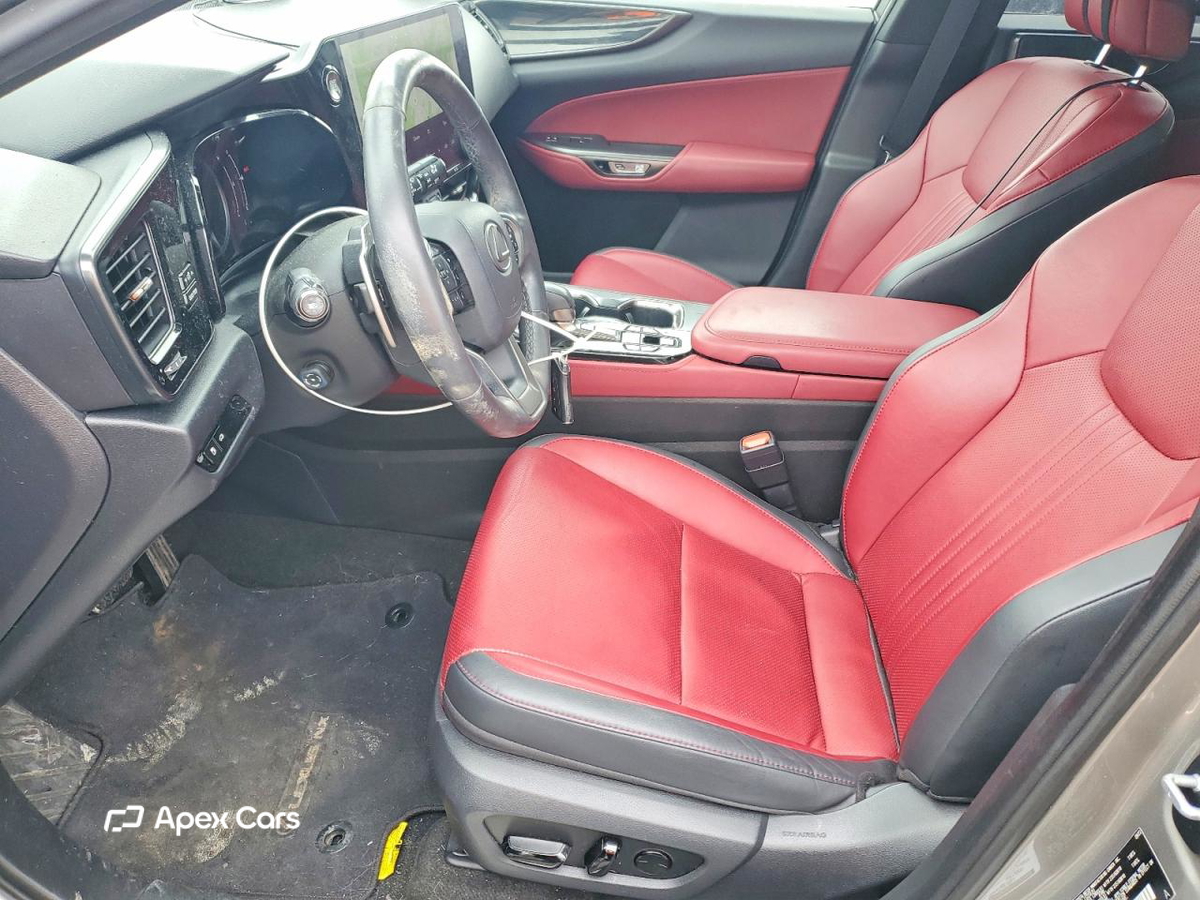 Lexus NX 2022