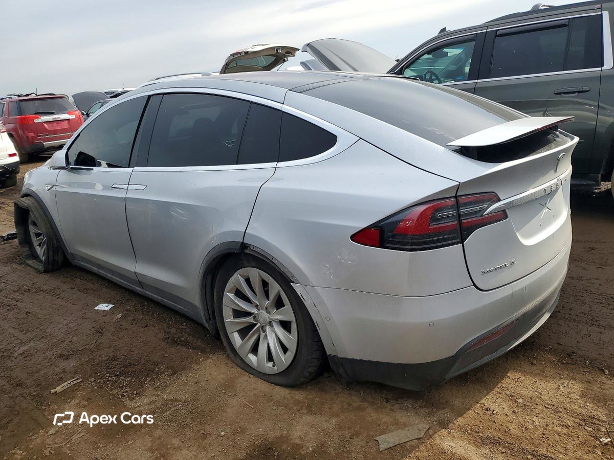Tesla Model X 2016