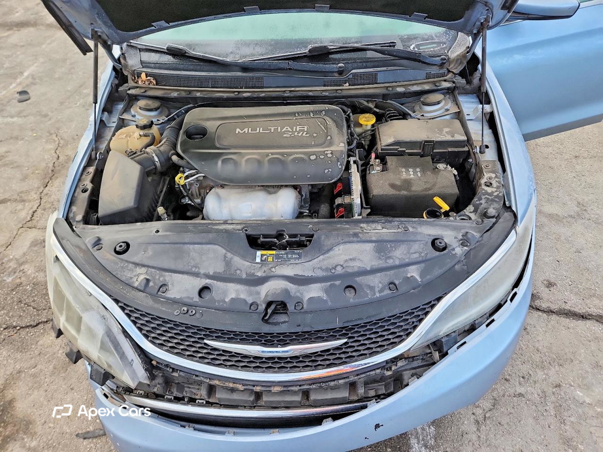 Chrysler 200 2015