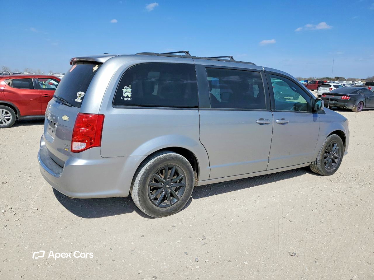 Dodge Caravan 2019