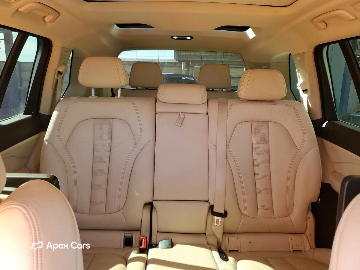 BMW X7 2019