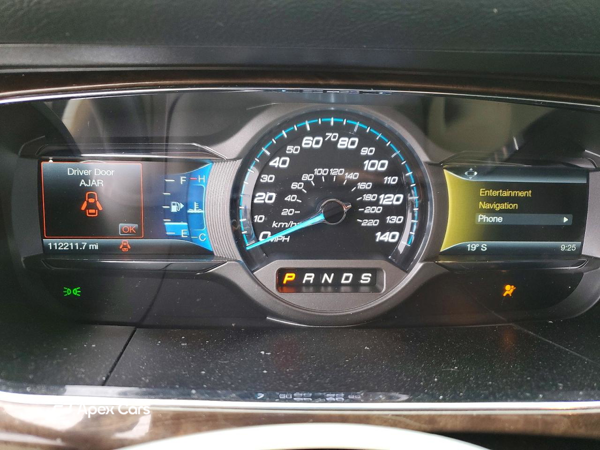 Ford Taurus 2015