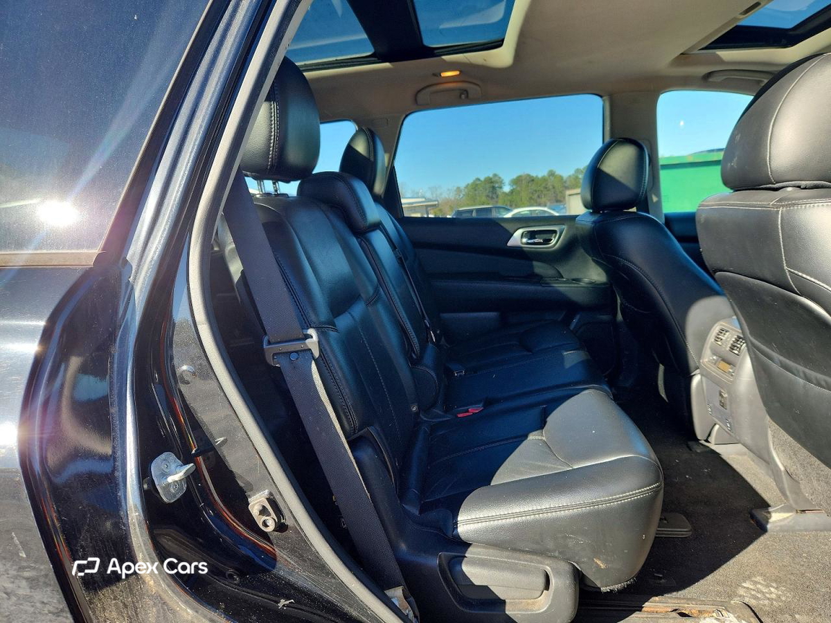 Nissan Pathfinder 2015