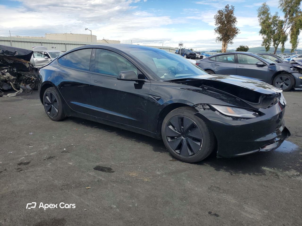 Tesla Model 3 2025