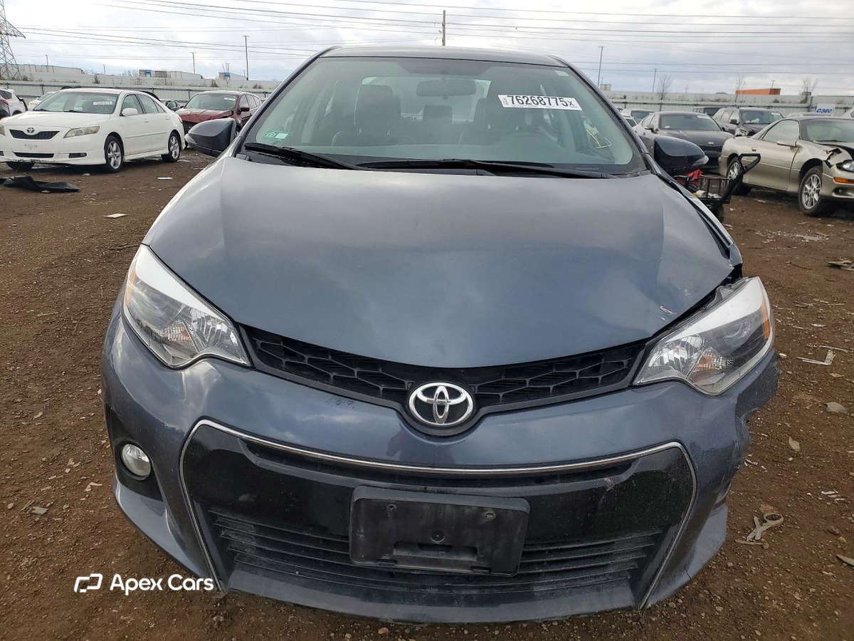 Toyota Corolla 2015