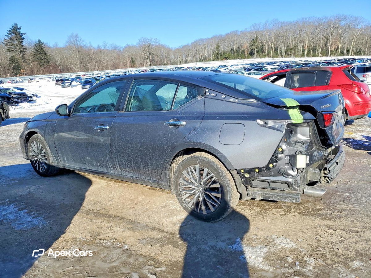 Nissan Altima 2024