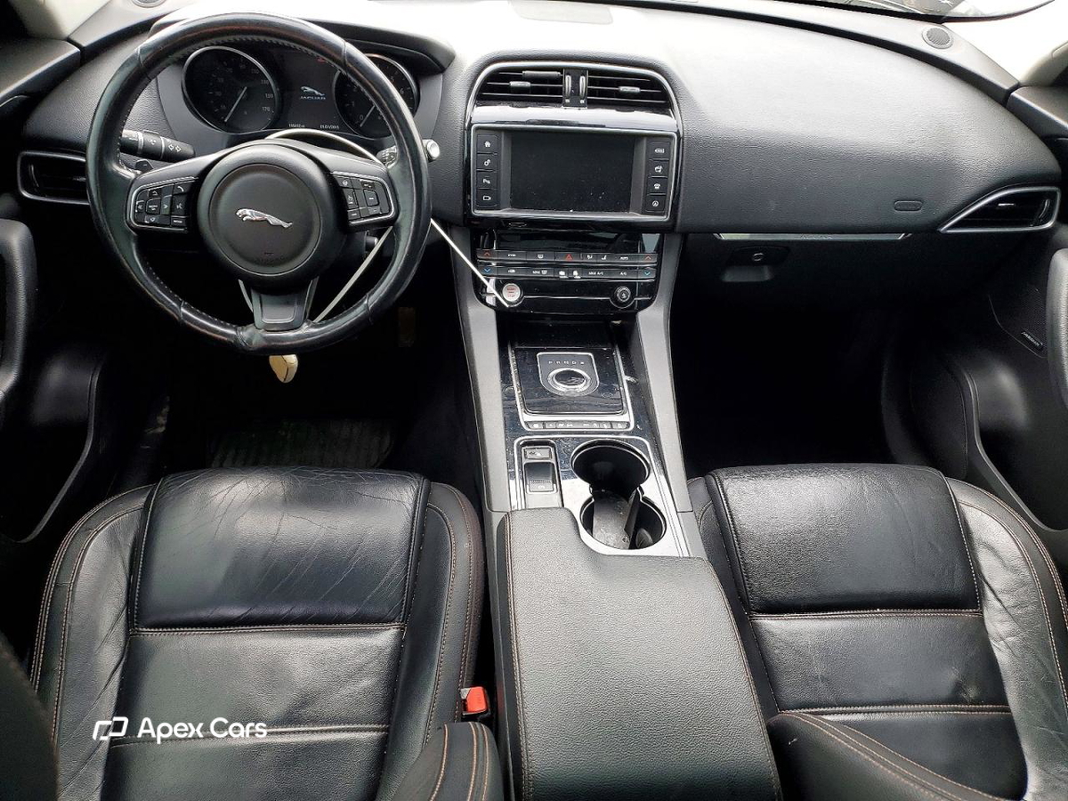 Jaguar F-Pace 2017