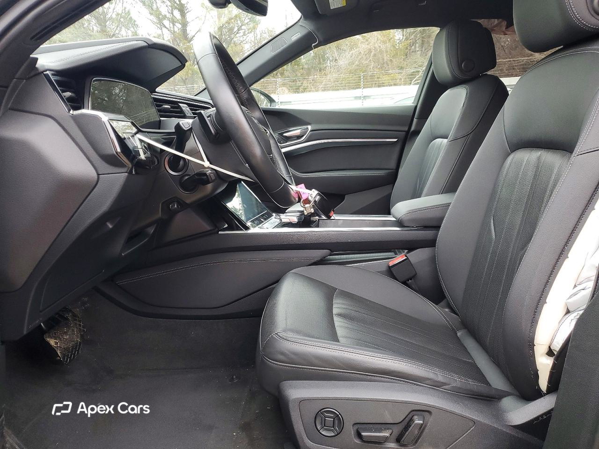 Audi Q8 2024