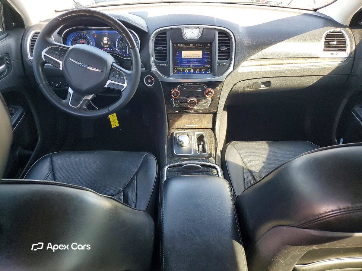Chrysler 300 2016