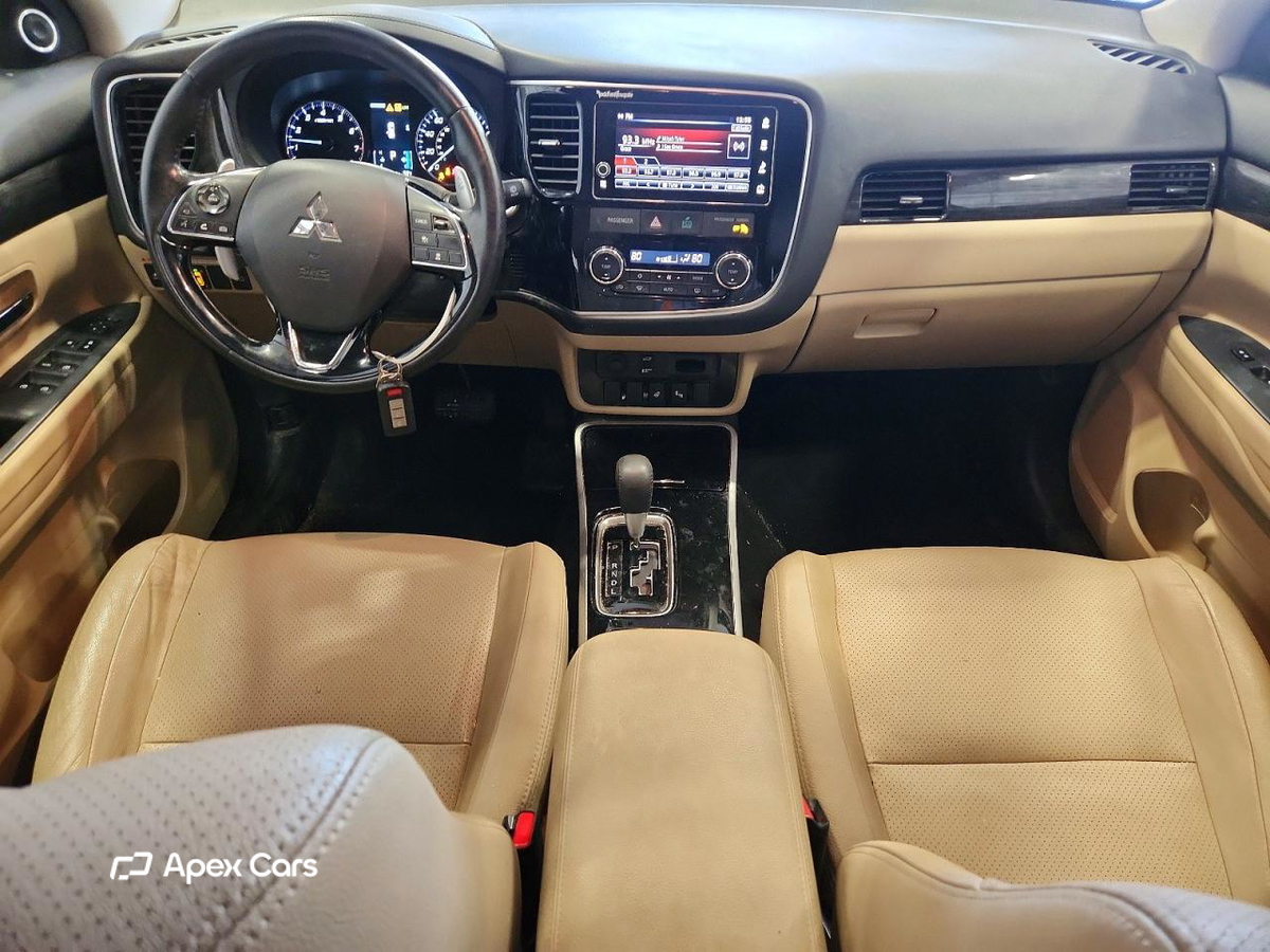 Mitsubishi Outlander 2017