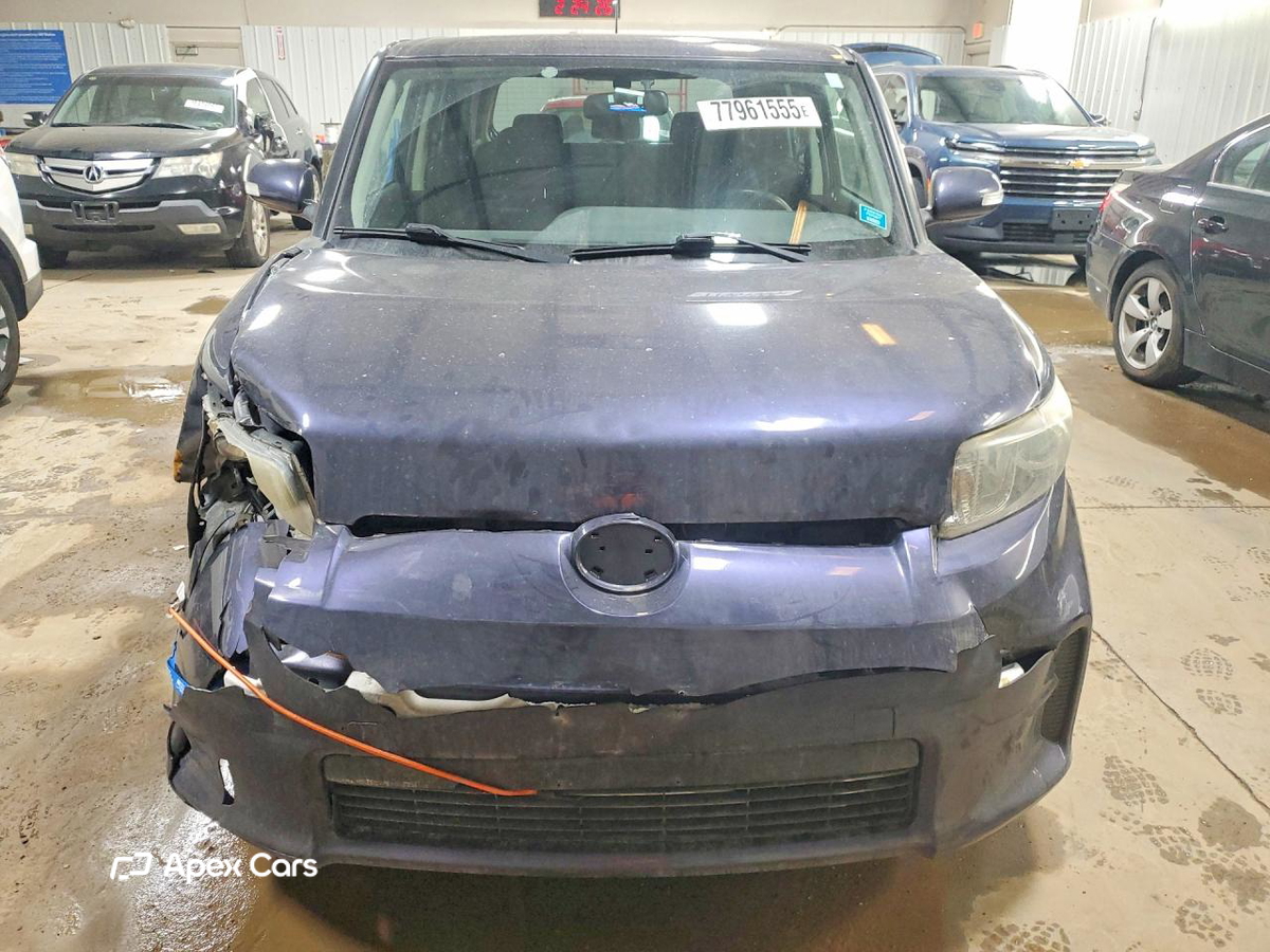 Scion xB 2012