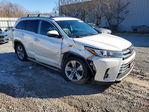 Toyota Highlander 2017