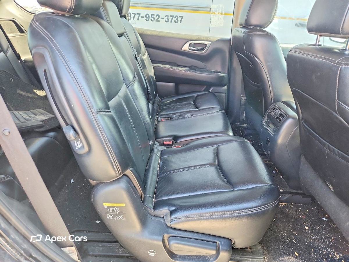 Nissan Pathfinder 2017