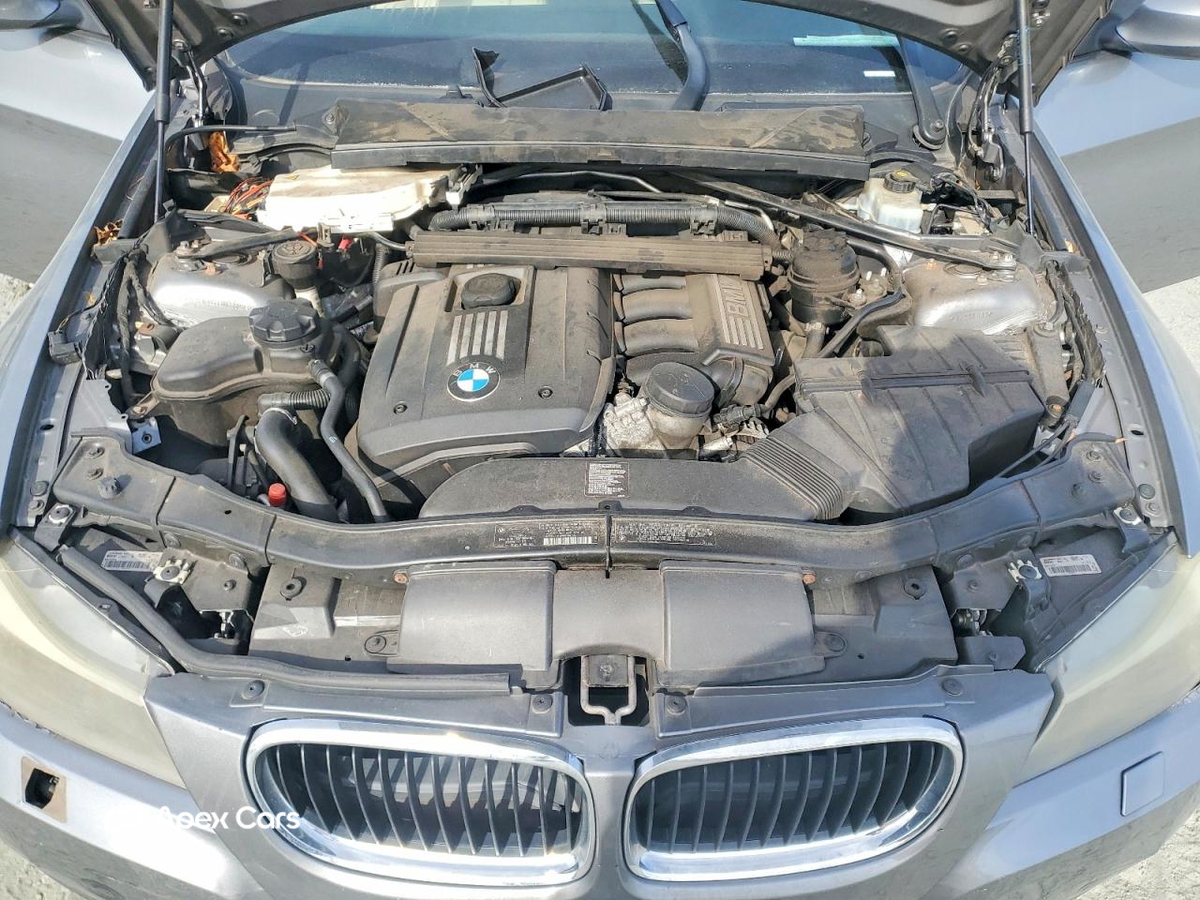 BMW Series 3 2011