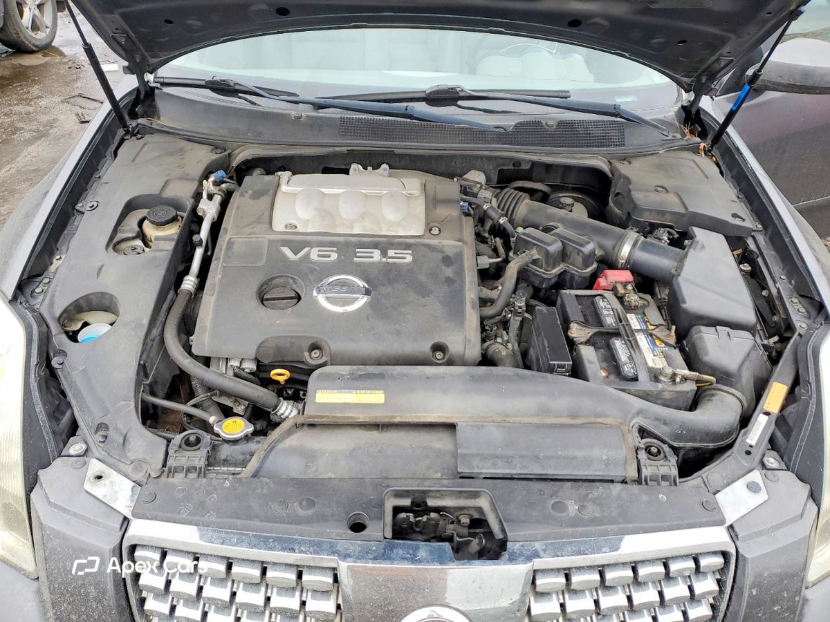 Nissan Maxima 2004