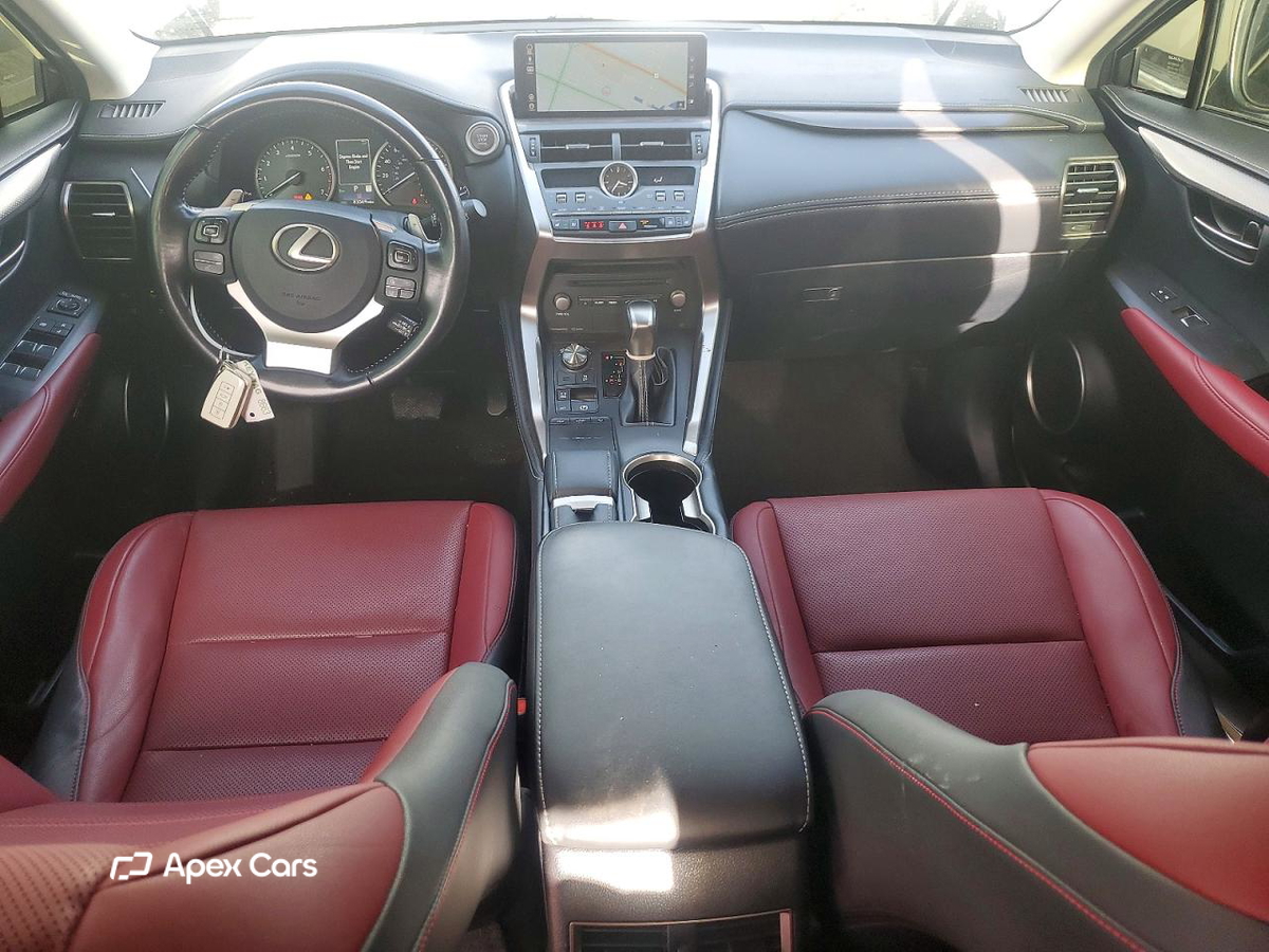 Lexus NX 2020