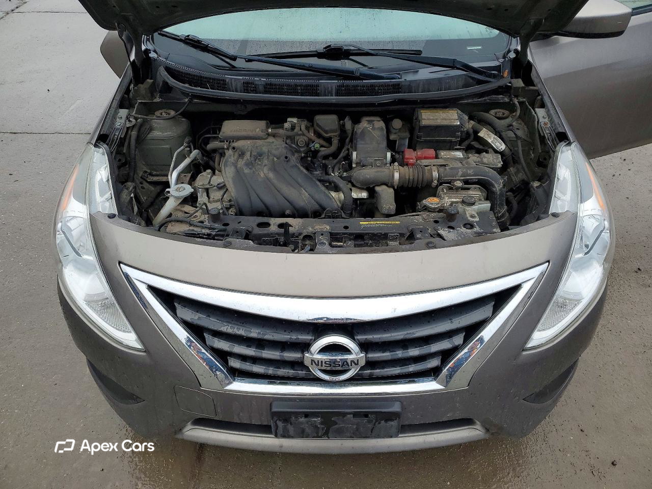 Nissan Versa 2016