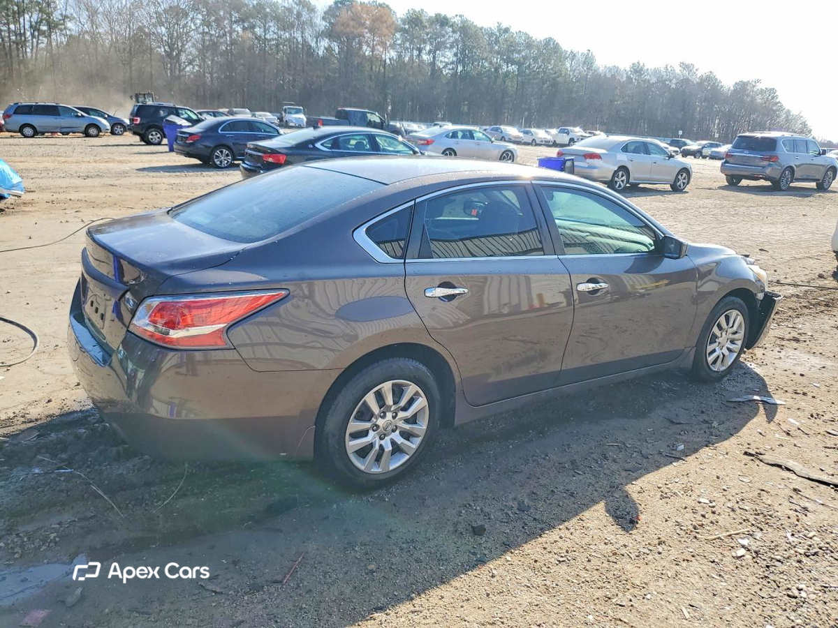 Nissan Altima 2015