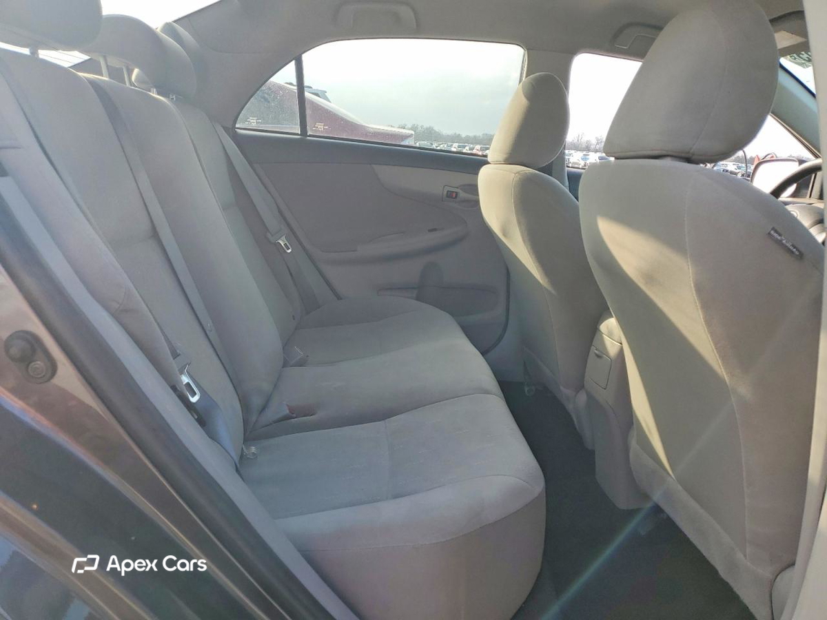 Toyota Corolla 2012
