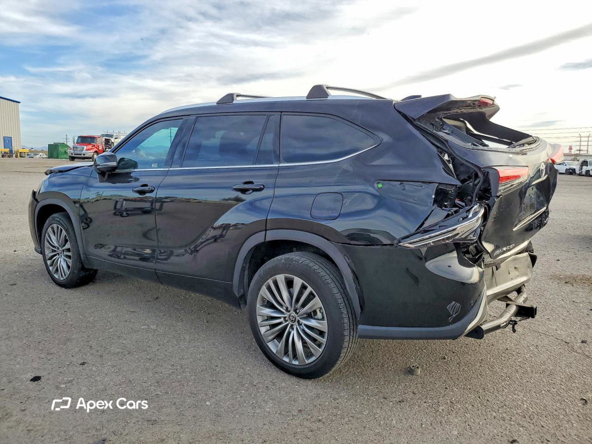 Toyota Highlander 2021