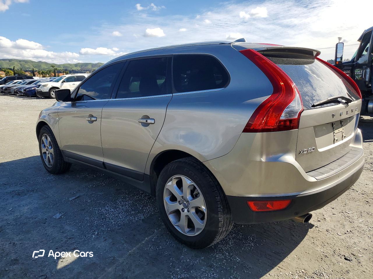 Volvo XC60 2011