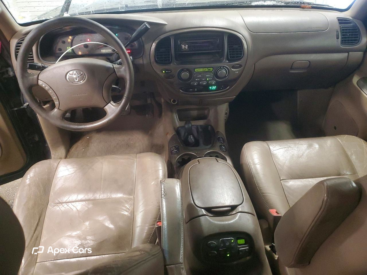 Toyota Sequoia 2003