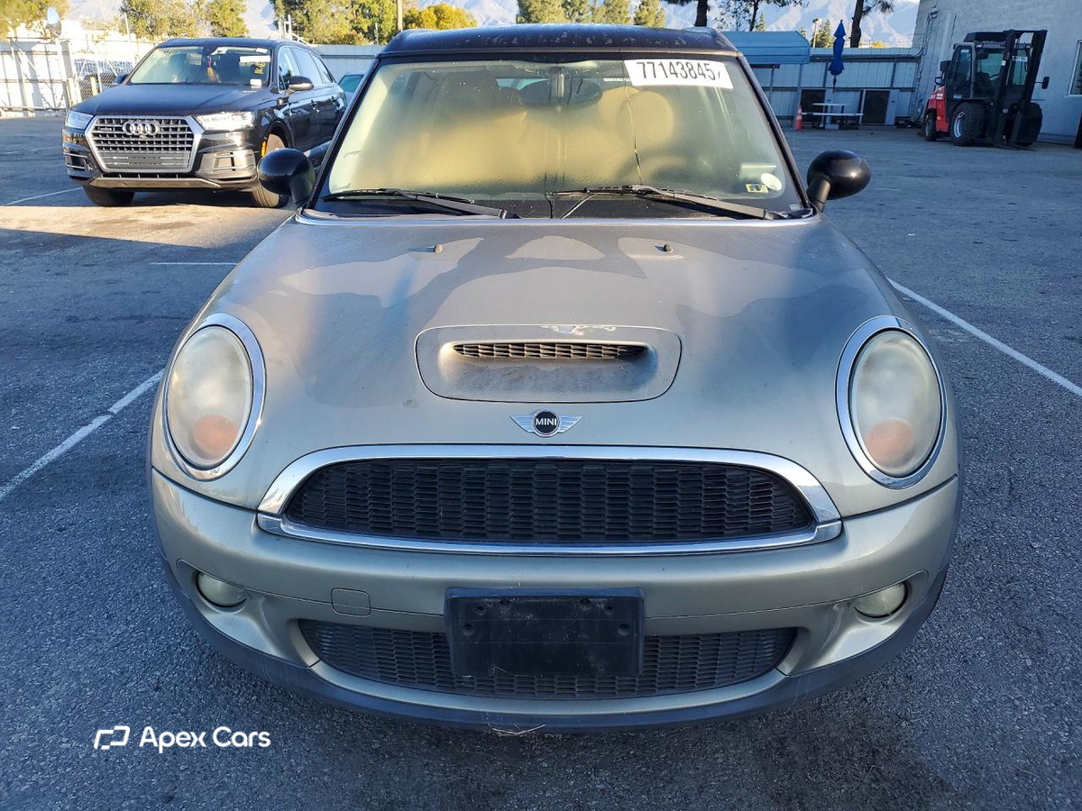 MINI Cooper 2010