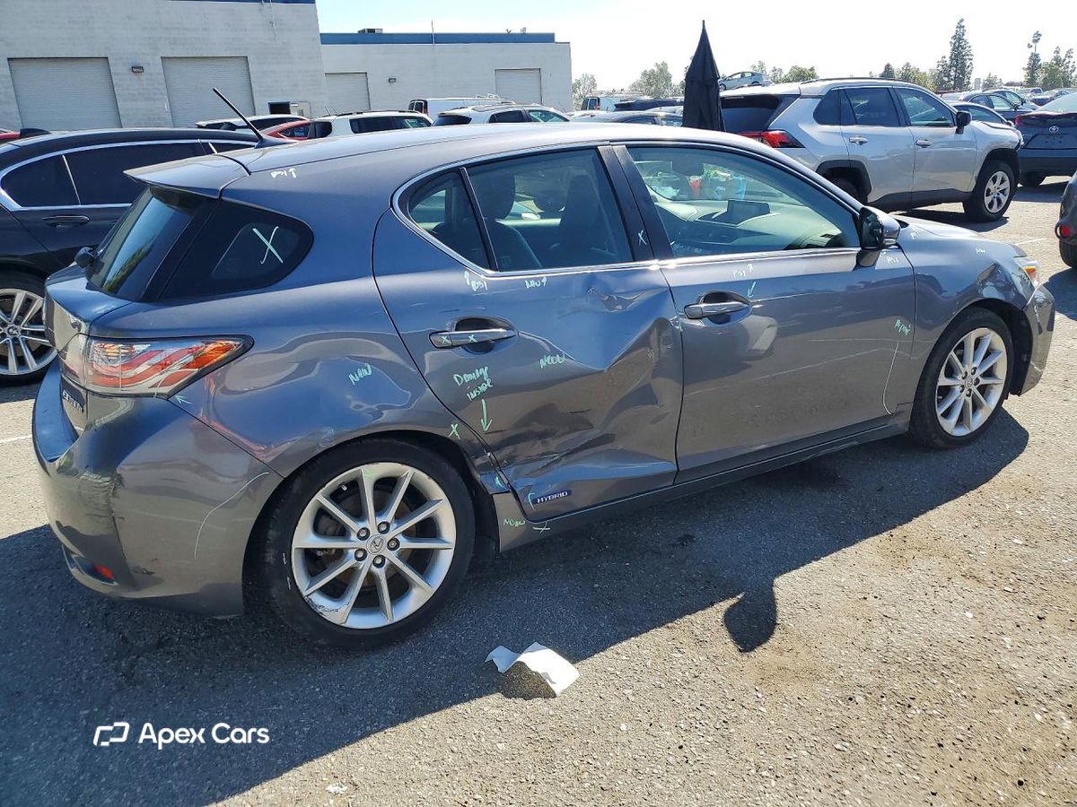 Lexus CT 2012