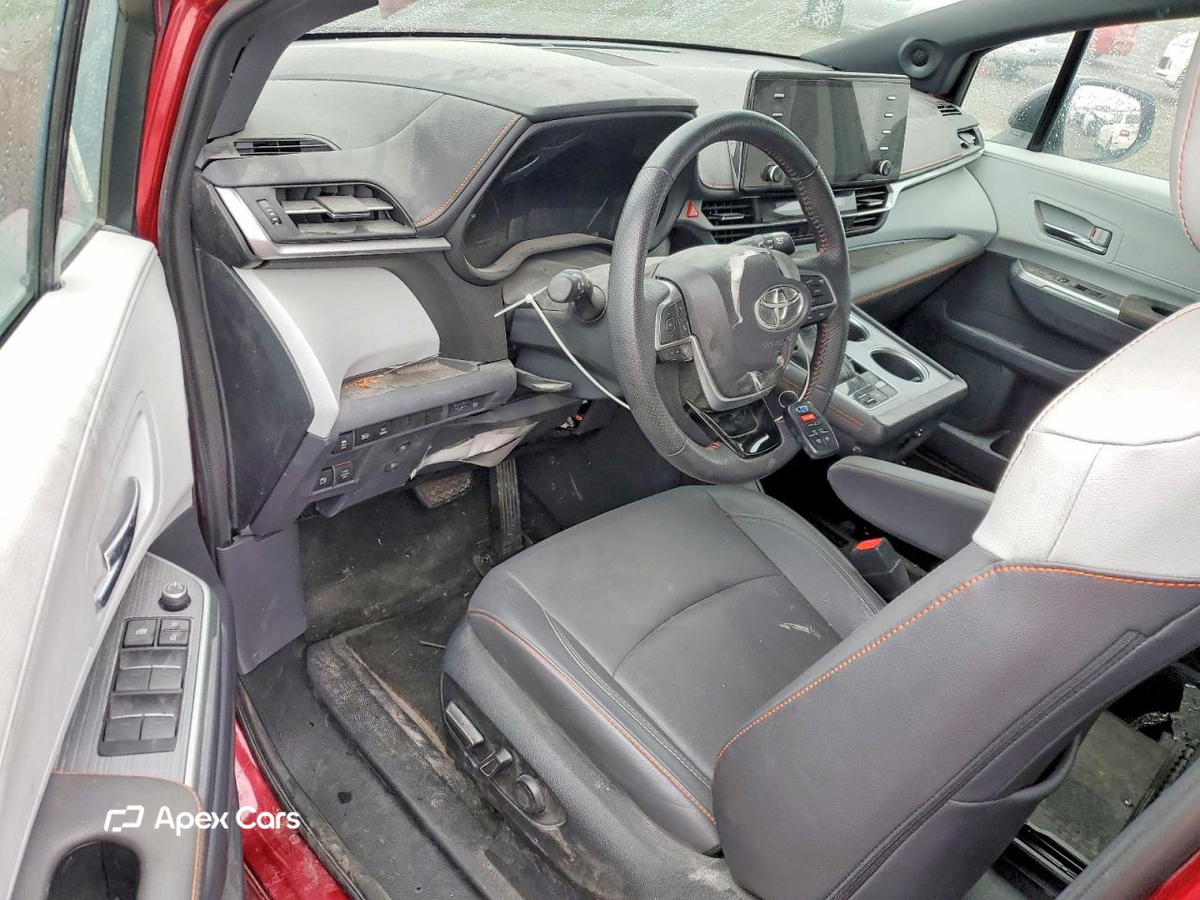 Toyota Sienna 2023