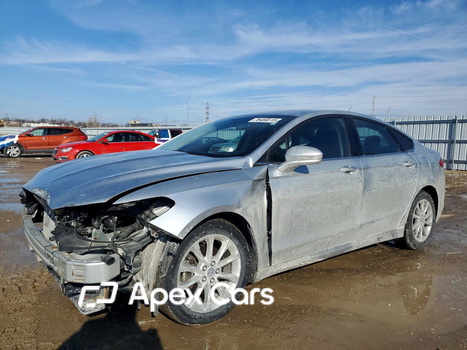 Ford Fusion 2017 - Image 1 of 13