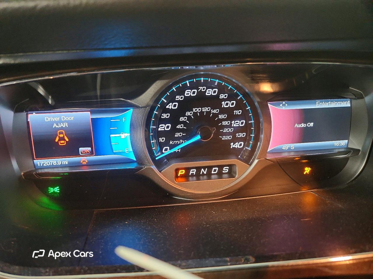 Ford Taurus 2014